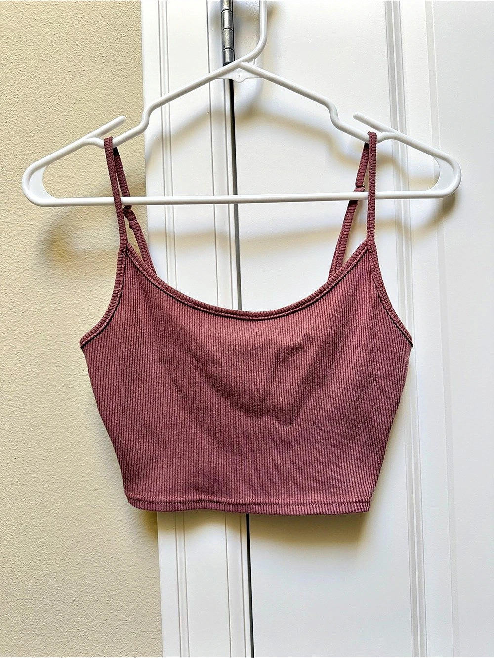Fashion Nova Ribbed Crop Top in Pink Size Small Like New